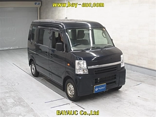Nissan Clipper Van