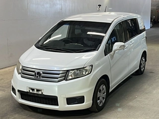 Honda Freed Spike