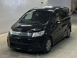 Honda Freed Spike